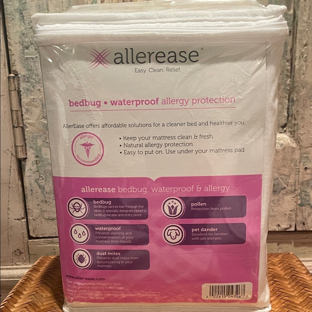 NWT Allerease White Mattress Encasement - King Size - Picture 3 of 6